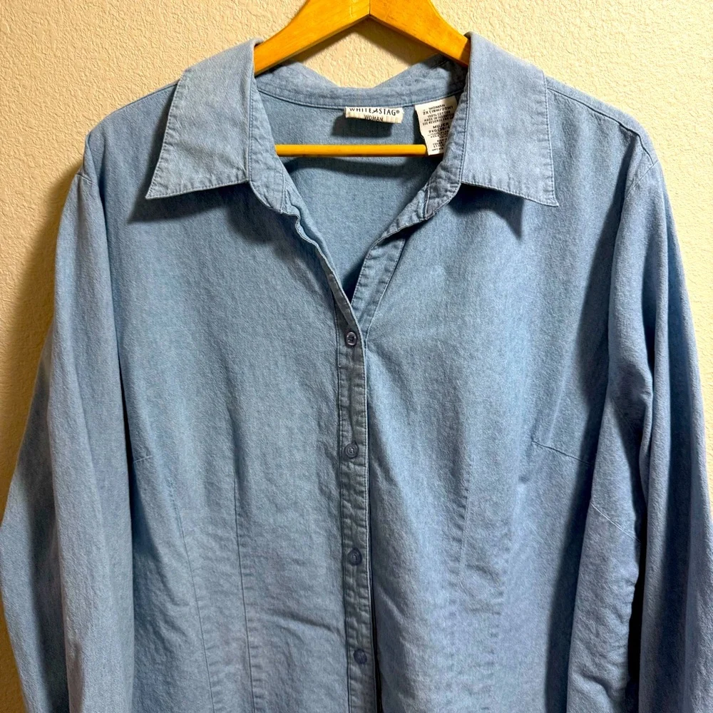White Stag Woman - Light Blue Denim Shirt - Size 2X (18W/20W) - Picture 2 of 12